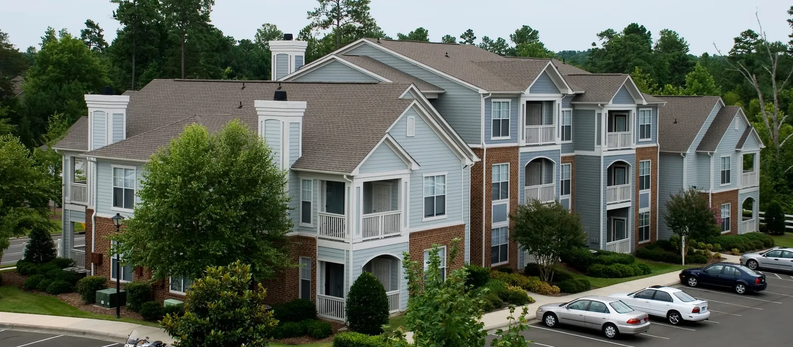Aerial view of a garden-style apartment complex